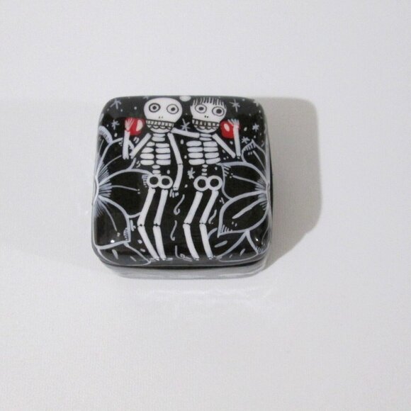 Talavera Trinket Box Hand Painted Skeletons Redware Pottery Dia De Los Muertos - Picture 2 of 6